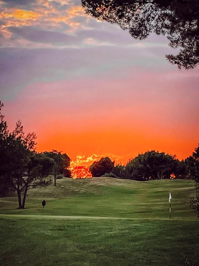La Perle Du Golf -Magnifique Vue Clim Linge Golf Saumane 6P Piscine Tennis Kültér fotó