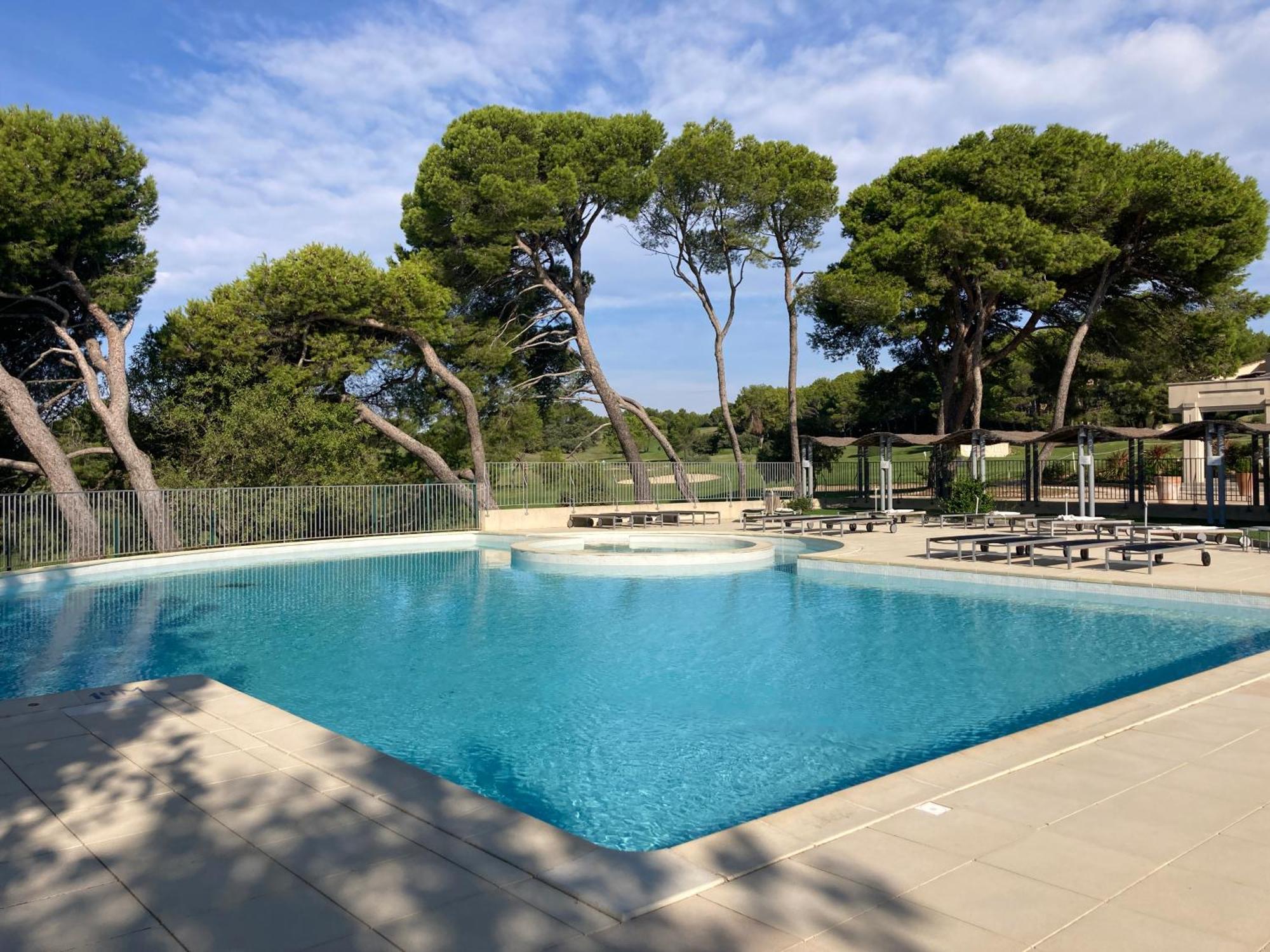 La Perle Du Golf -Magnifique Vue Clim Linge Golf Saumane 6P Piscine Tennis Kültér fotó
